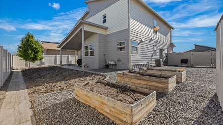 Newer Home With Solar, Water Filter, and No Carpet in GJ CO! - image 25