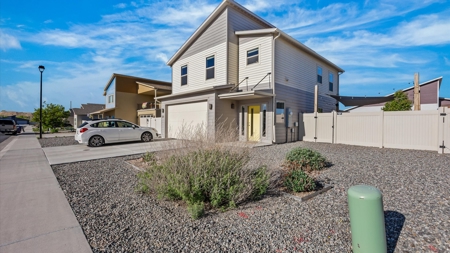Newer Home With Solar, Water Filter, and No Carpet in GJ CO! - image 2