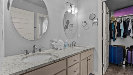 Newer Home With Solar, Water Filter, and No Carpet in GJ CO! - image 15
