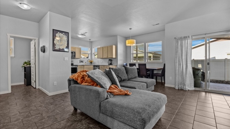 Newer Home With Solar, Water Filter, and No Carpet in GJ CO! - image 8