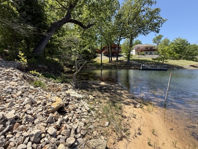 Lakefront Lot For Sale In North Central Arkansas - image 5