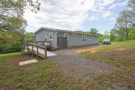 Unrestricted Country Home Bybee-Cocke County-East Tennessee - image 41