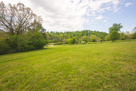 Unrestricted Country Home Bybee-Cocke County-East Tennessee - image 45