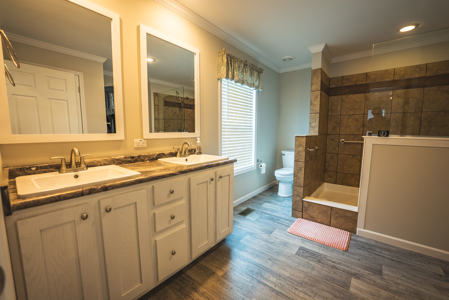 Unrestricted Country Home Bybee-Cocke County-East Tennessee - image 30