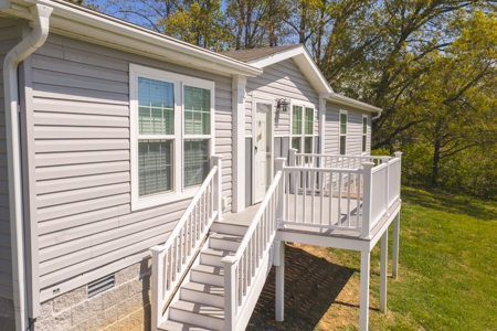 Unrestricted Country Home Bybee-Cocke County-East Tennessee - image 3