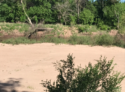 Unique River Front Property on 1.6 acres KS Online Only Auction - image 10