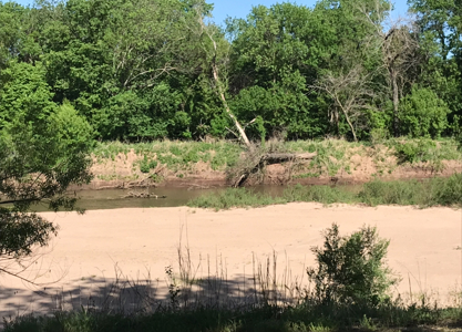 Unique River Front Property on 1.6 acres KS Online Only Auction - image 13