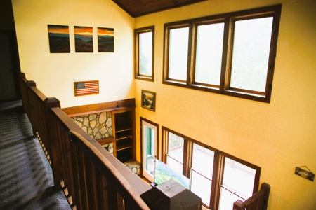 Mountain Home on 5 Acres Near Trout Streams - image 26