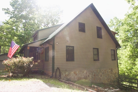Mountain Home on 5 Acres Near Trout Streams - image 1