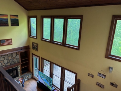 Mountain Home on 5 Acres Near Trout Streams - image 37