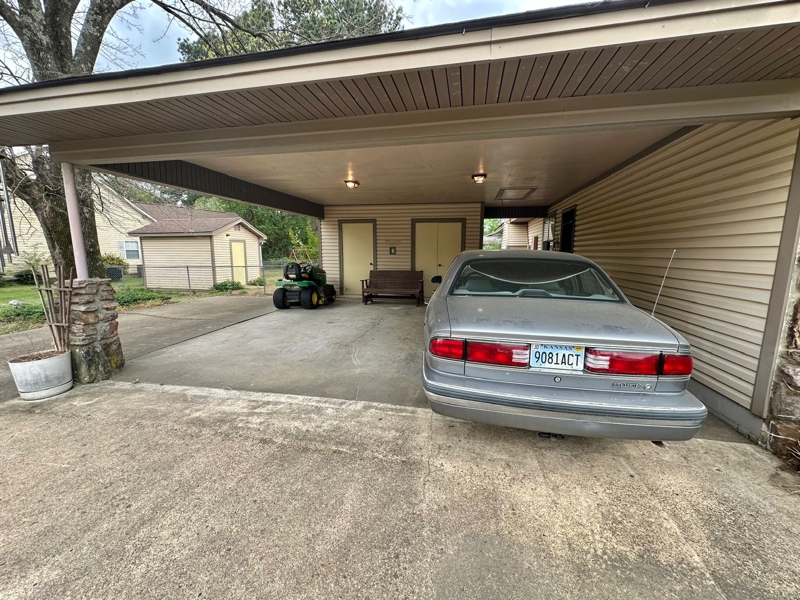 No Caption