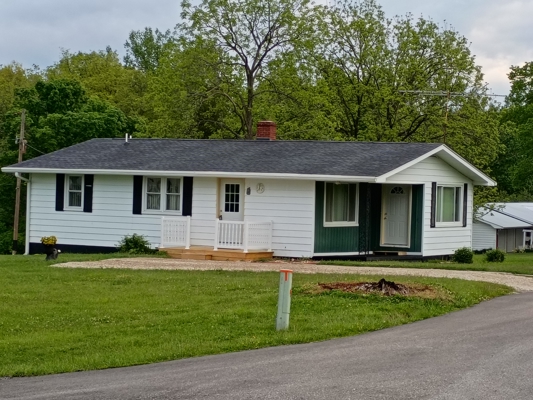 Updated Country Home with Workshop in Solsberry Indiana For Sale