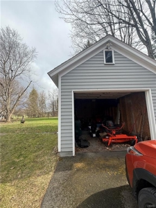 Fully Furnished Home For Sale In Hamilton New York - image 10