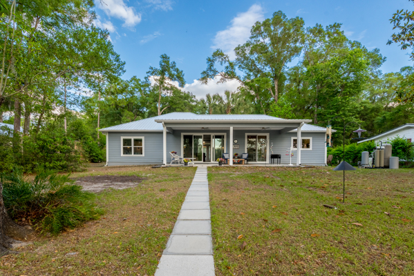 Suwannee River Home - Bell, FL - Rock Bluff