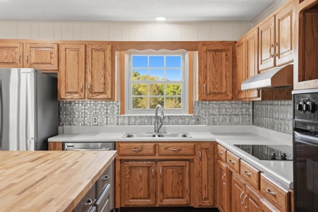 Country Home on 4.43 Acres in Grainger County, Tennessee - image 16