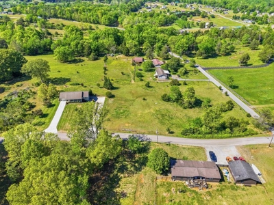 Country Home on 4.43 Acres in Grainger County, Tennessee - image 41