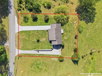 Country Home on 4.43 Acres in Grainger County, Tennessee - image 7