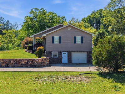 Country Home on 4.43 Acres in Grainger County, Tennessee - image 18