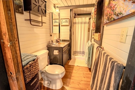 Partial Log Cabin On 5 Acres With Seperate Art Studio And Storage - image 8