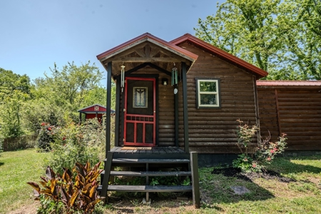 Partial Log Cabin On 5 Acres With Seperate Art Studio And Storage - image 23