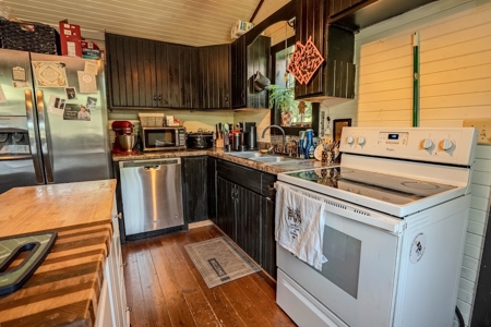 Partial Log Cabin On 5 Acres With Seperate Art Studio And Storage - image 13