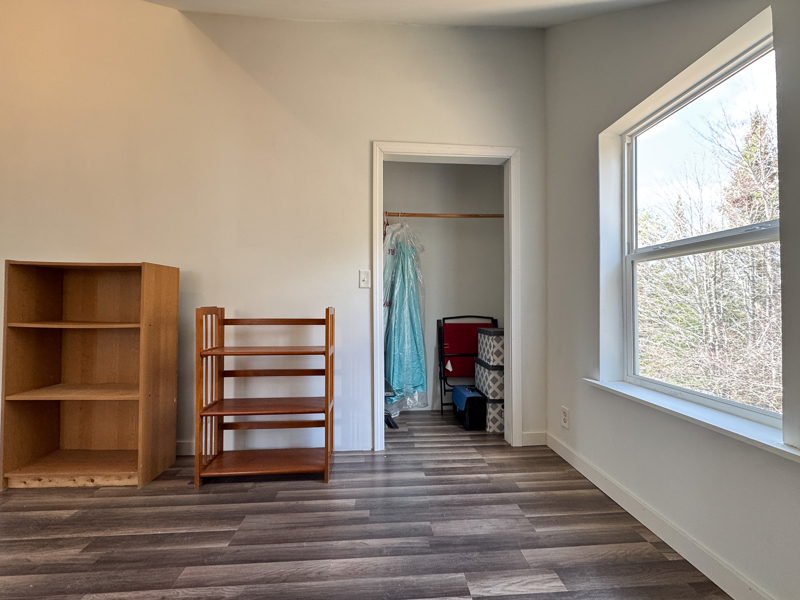 No Caption