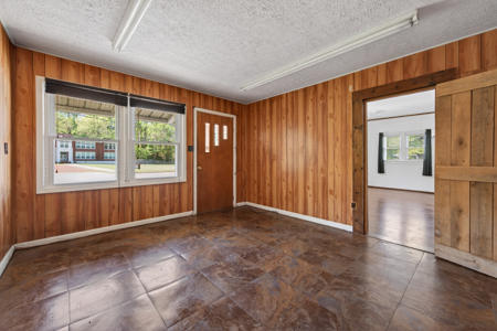 Versatile Property for Sale in Pembroke, VA - image 34