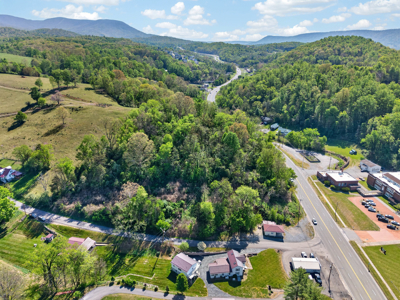 Versatile Property for Sale in Pembroke, VA - image 9