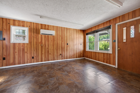 Versatile Property for Sale in Pembroke, VA - image 32