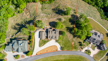 Premier Lakefront Home on Dale Hollow Lake in Albany, Kentucky - image 9