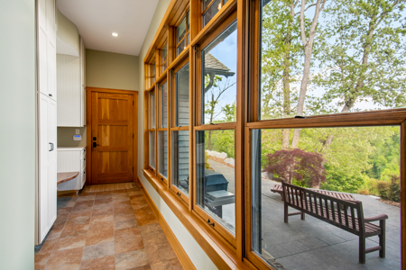 Premier Lakefront Home on Dale Hollow Lake in Albany, Kentucky - image 27