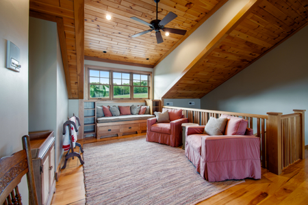 Premier Lakefront Home on Dale Hollow Lake in Albany, Kentucky - image 39