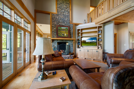 Premier Lakefront Home on Dale Hollow Lake in Albany, Kentucky - image 21