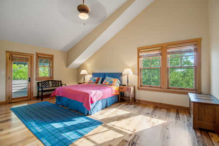 Premier Lakefront Home on Dale Hollow Lake in Albany, Kentucky - image 41