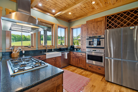 Premier Lakefront Home on Dale Hollow Lake in Albany, Kentucky - image 24