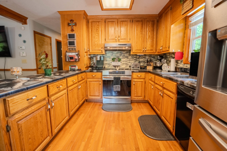 Tn. Country Home on 57 Acres – Secluded Farm & Hunting Retreat! - image 3