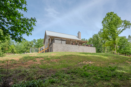 Tn. Country Home on 57 Acres – Secluded Farm & Hunting Retreat! - image 2