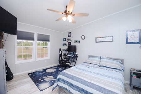 Two Homes 10 Acres Family Compound Rental Income In North Florida - image 1