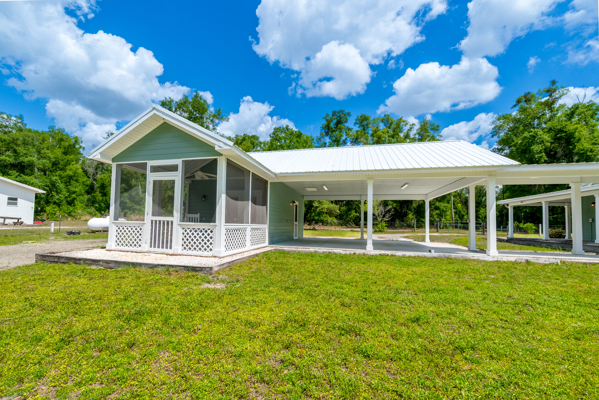 Discover Your Private North Florida Oasis: 26-Acre McAlpin Estate