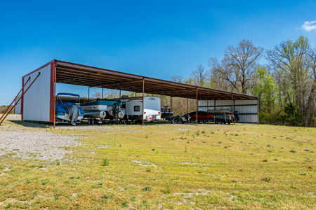 RV and Boat Storage in Mount Ida Arkansas Near Lake Ouachita - image 2
