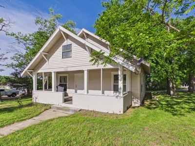 In Town Harrison Starter/Investment 4 Bed 1 Bath Home For Sale - image 2