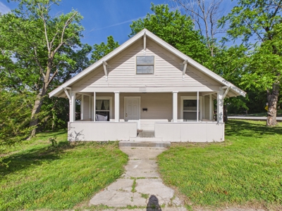 In Town Harrison Starter/Investment 4 Bed 1 Bath Home For Sale - image 1
