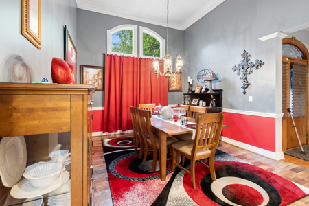 Luxurious 4-Bedroom Estate with Private Pool Close to Dale Hollow - image 19
