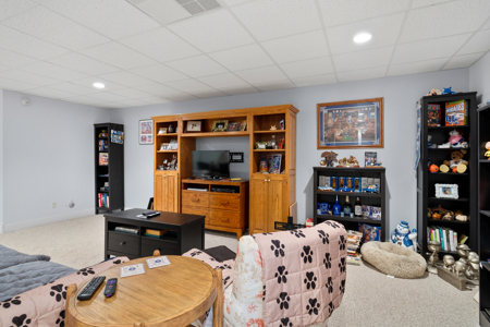 Luxurious 4-Bedroom Estate with Private Pool Close to Dale Hollow - image 41