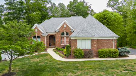 Luxurious 4-Bedroom Estate with Private Pool Close to Dale Hollow - image 6