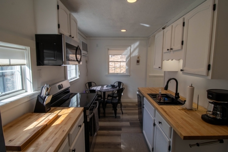 Cabin Home For Sale In Colchester, New York - image 11