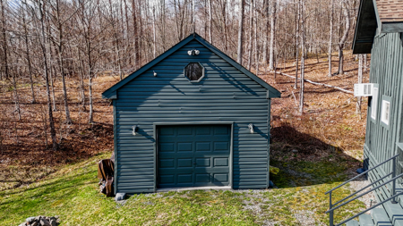 Cabin Home For Sale In Colchester, New York - image 21