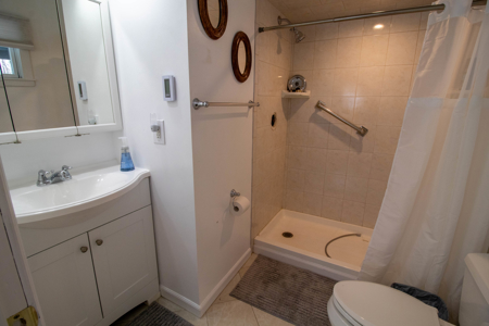 Cabin Home For Sale In Colchester, New York - image 10