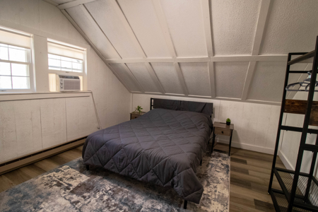 Cabin Home For Sale In Colchester, New York - image 7