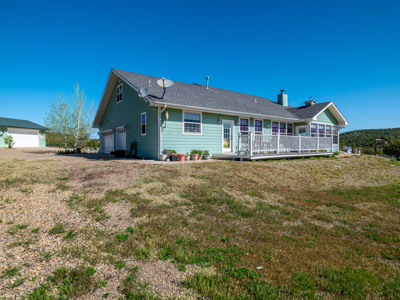 Magnificent views from horse ranch in Mancos, CO - image 25